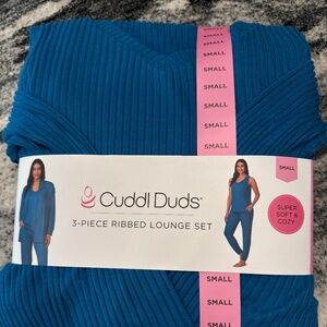 Cuddl Duds lounge set